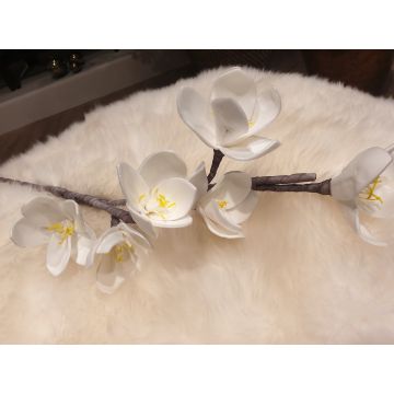 Artificial flower, white/yellow, 69 cm, 6 blossoms all bendable