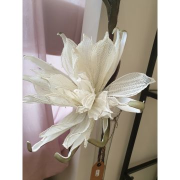 Decorative flower, ecru-green, 110 cm, bendable stem