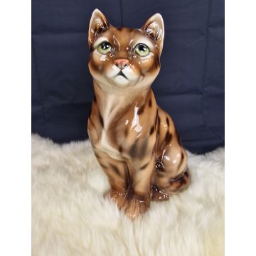 Chat rouge tigré figurine en porcelaine assise 28 cm 