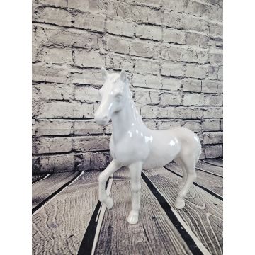Pferd Porzellanfigur in der Bewegung ca.40x42cm weiss