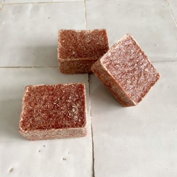 Oriental vegan scented cubes