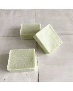 Vegan scented green tea cubes